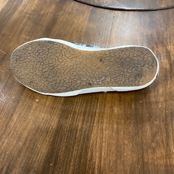 Superga Shoes - Picture 5 of 9